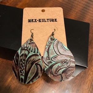 Large Teardrops embossed leather earrings. Cowgirl